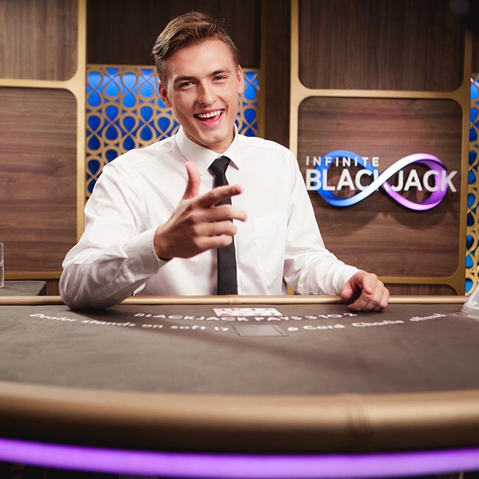 Lightning Storm live dealer game